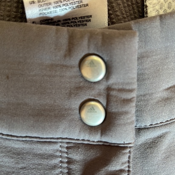 Adidas casual size 10 pants. Zipper side pockets extremely comfortable - Picture 3 of 4